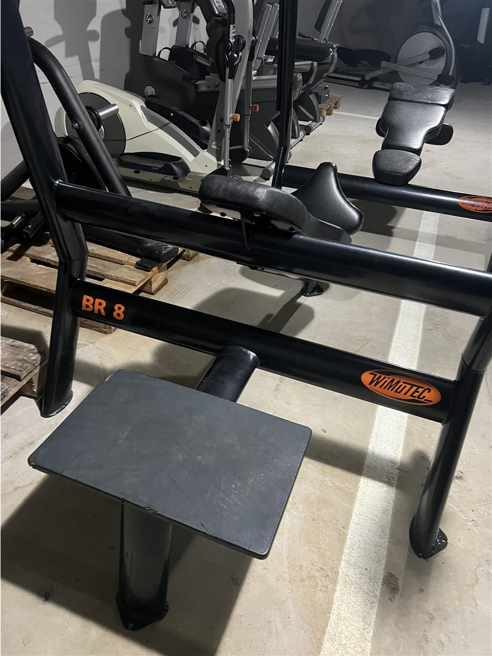 Bench-