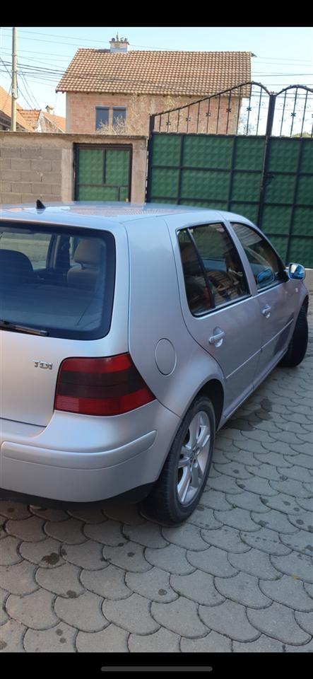 Shes-golf-4-TDI--pa-tkuqe-