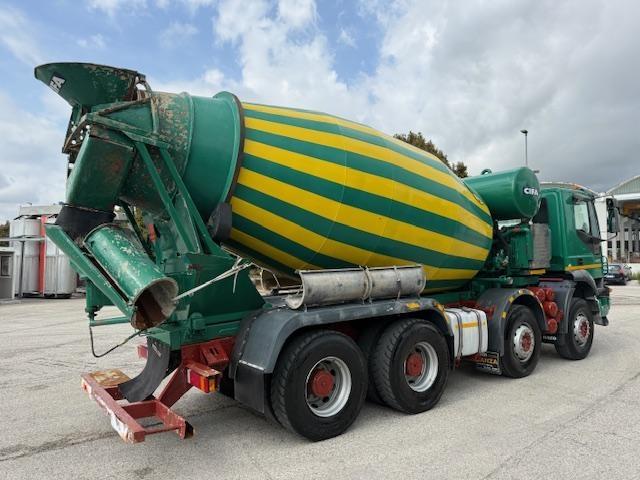 IVECO-TRAKKER-440-with-CIFA-concrete-mixer