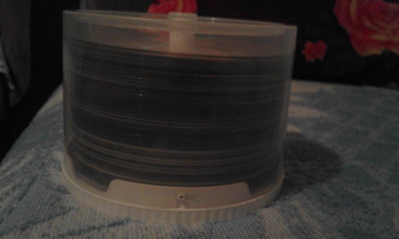 Shes-plot-cd-vetem-per-3--