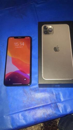 Iphone 11 pro max full box