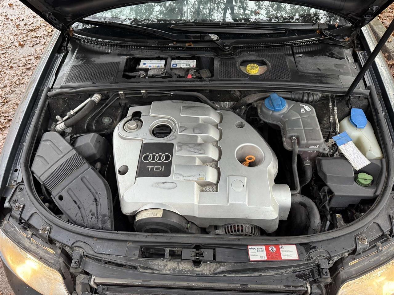 Shitet-Audi-A4-1-9