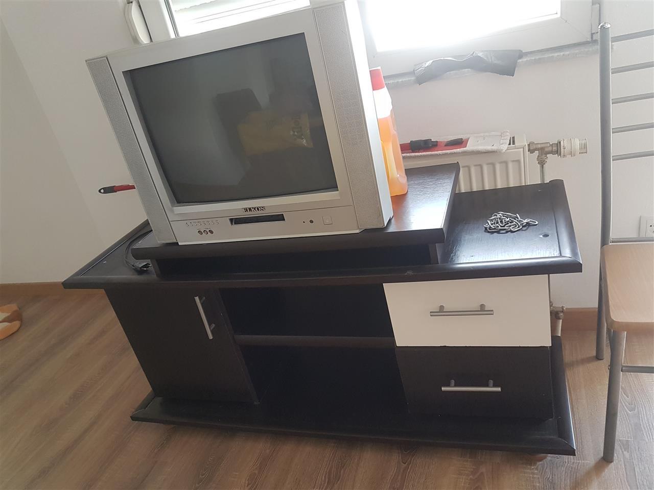 Komode-per-TV