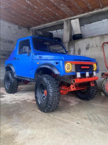 Suzuki Samurai 