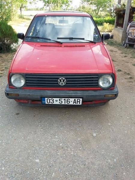 VW-Golf-benzin--89-
