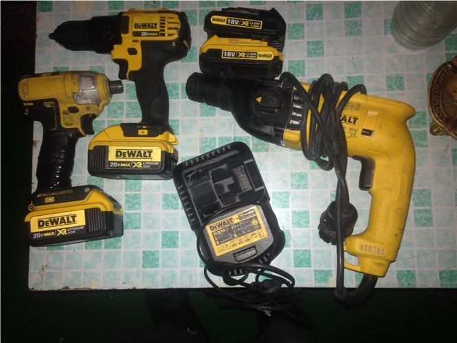 Dewalt 
