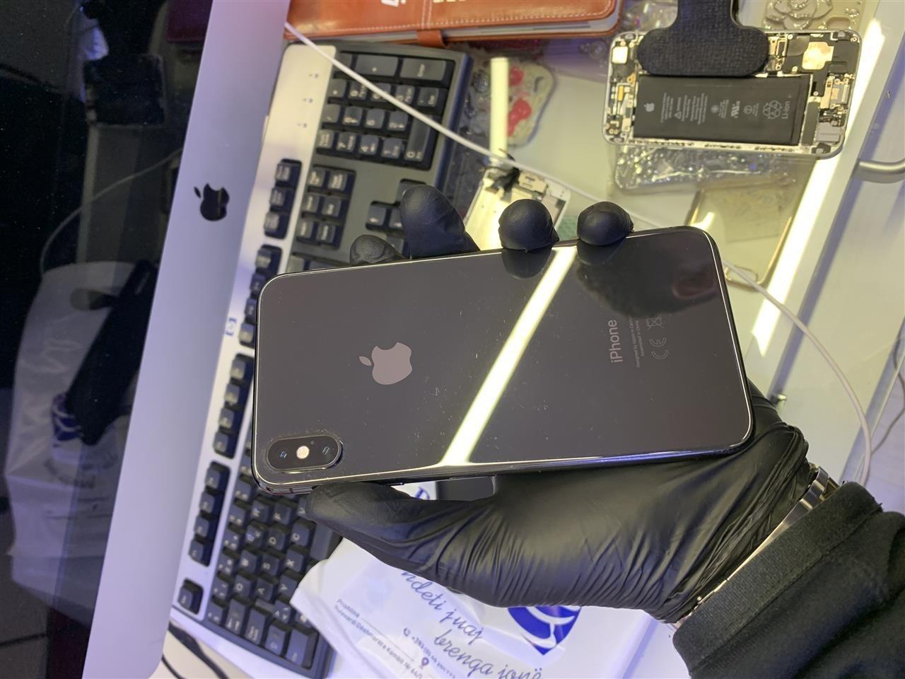 Iphone-xs-max