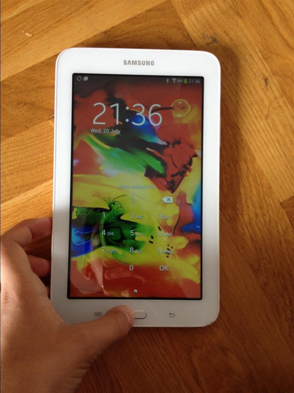 Shes-tablet-samsung-3-lite-