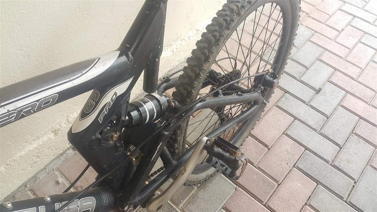 Scott-g-zero