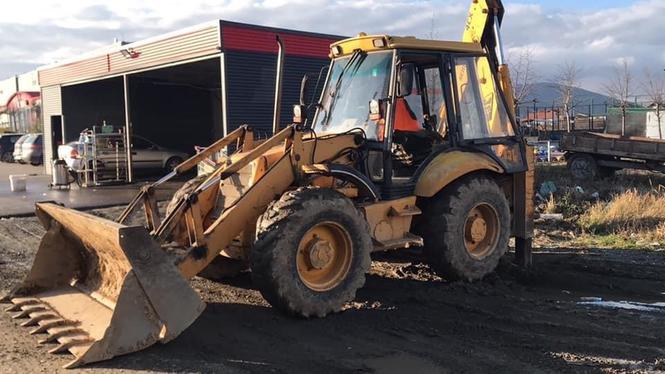 JCB 4CX