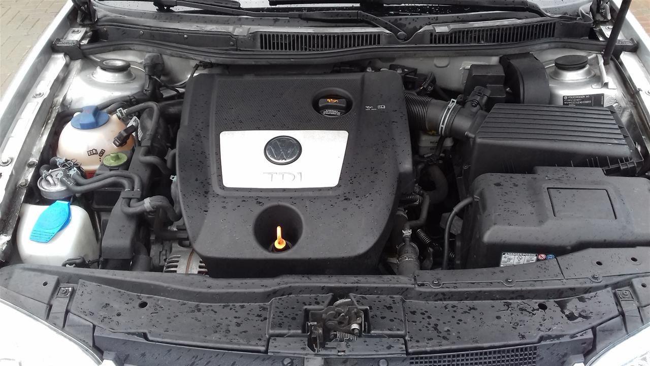 VW-Golf-4-pacific--04