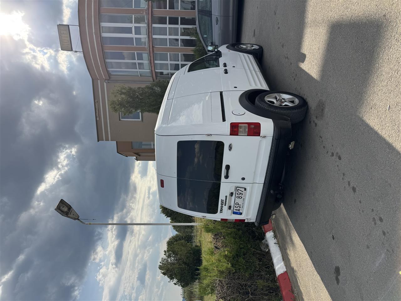 Ford-Transit-Connect-me-Dogan-1-8Dizel
