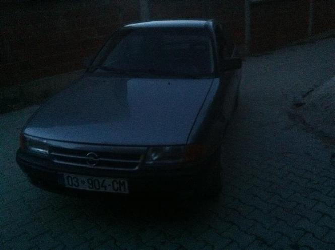 opell astra