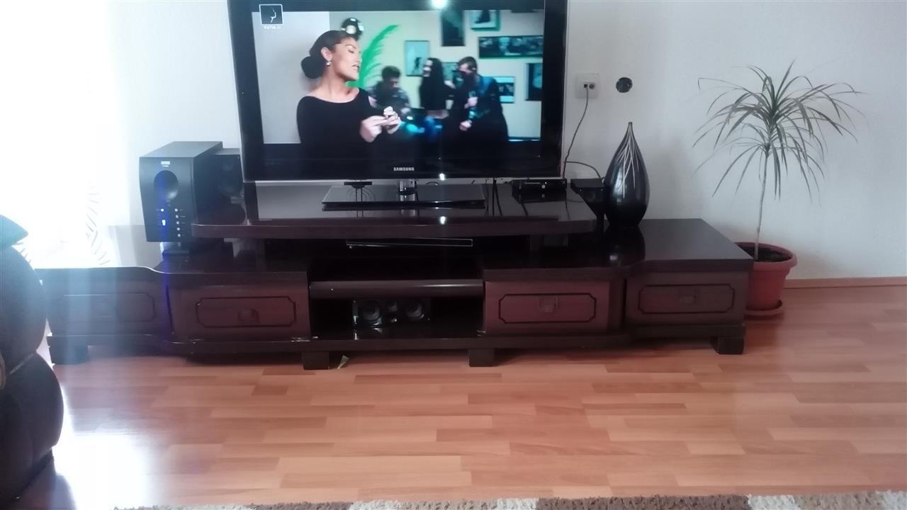 Komode-TV