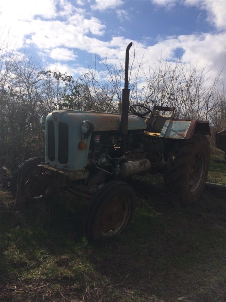 Traktor
