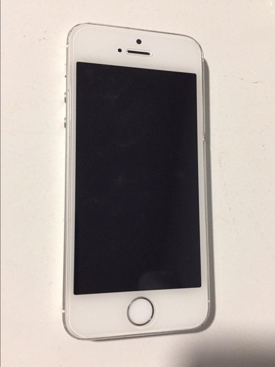 Shes-iphone-5-s-