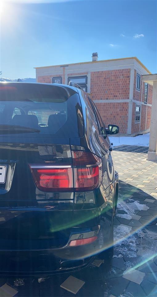 BMW X5 E70 (NDRRIM I MUNDSHEM) Gjakovë