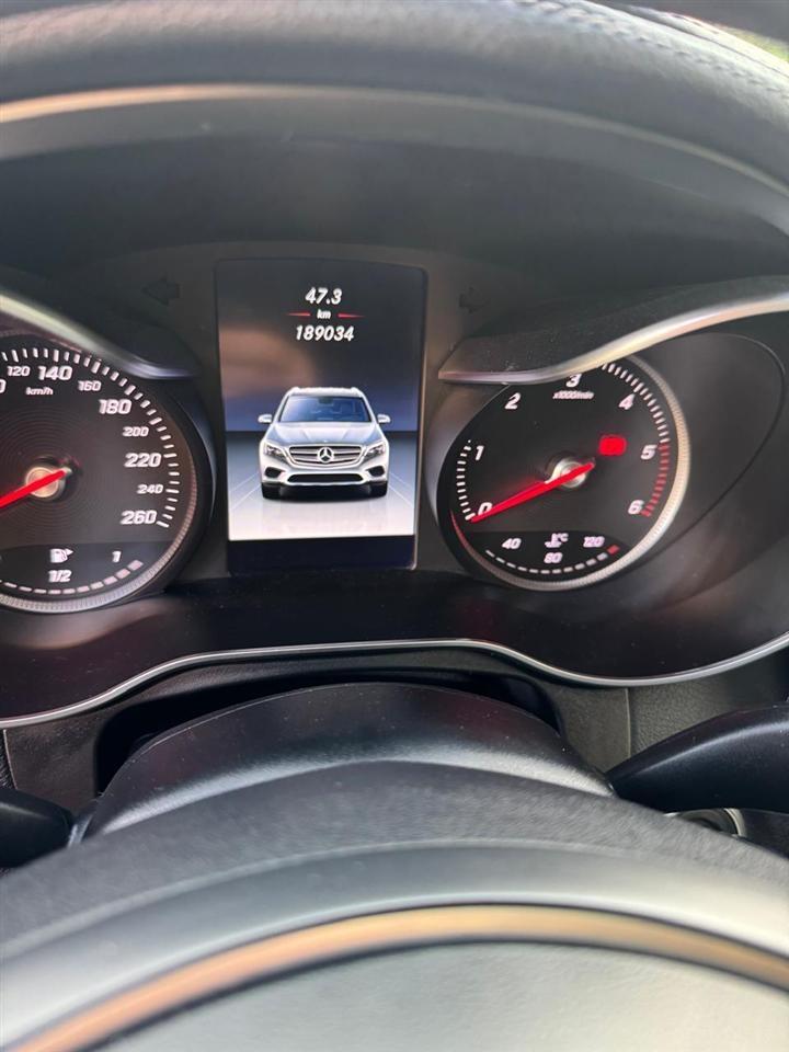 Mercedes-GLC-250--4Matic---AMG-Line