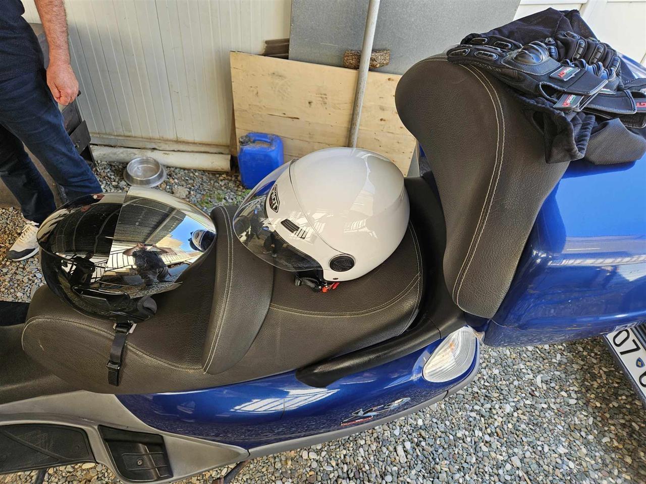 Shitet-Piaggio-250cc