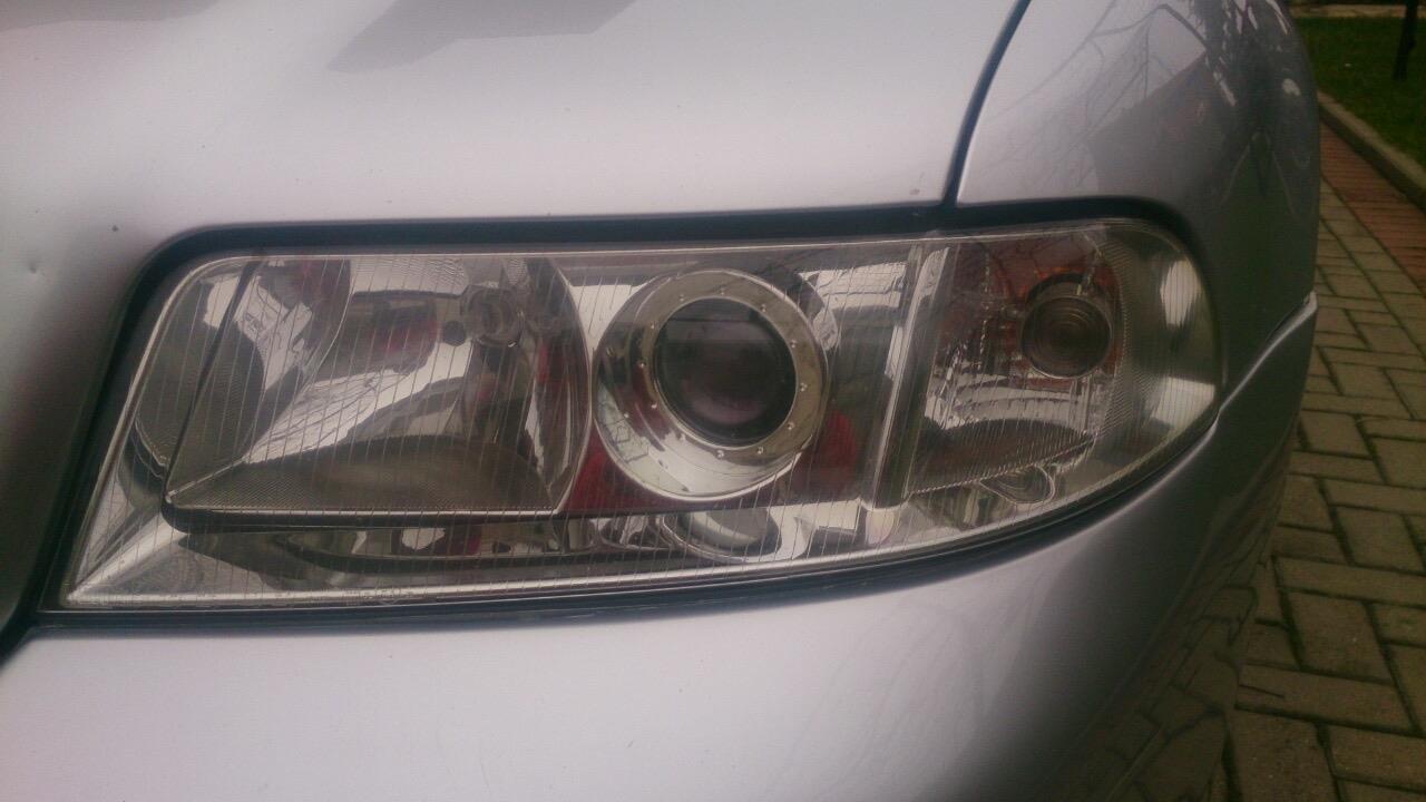 Audi-A4