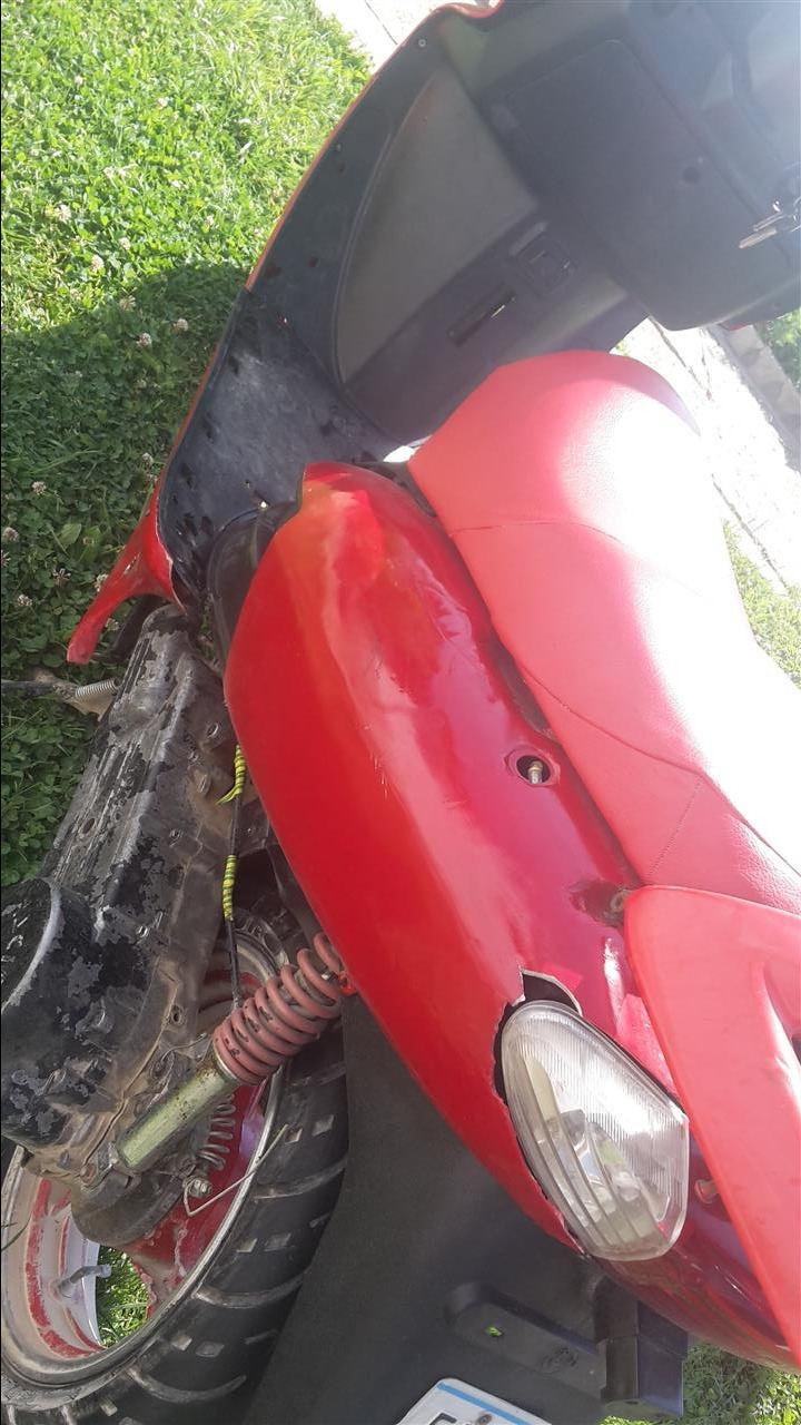 Skuter-150cc-hs