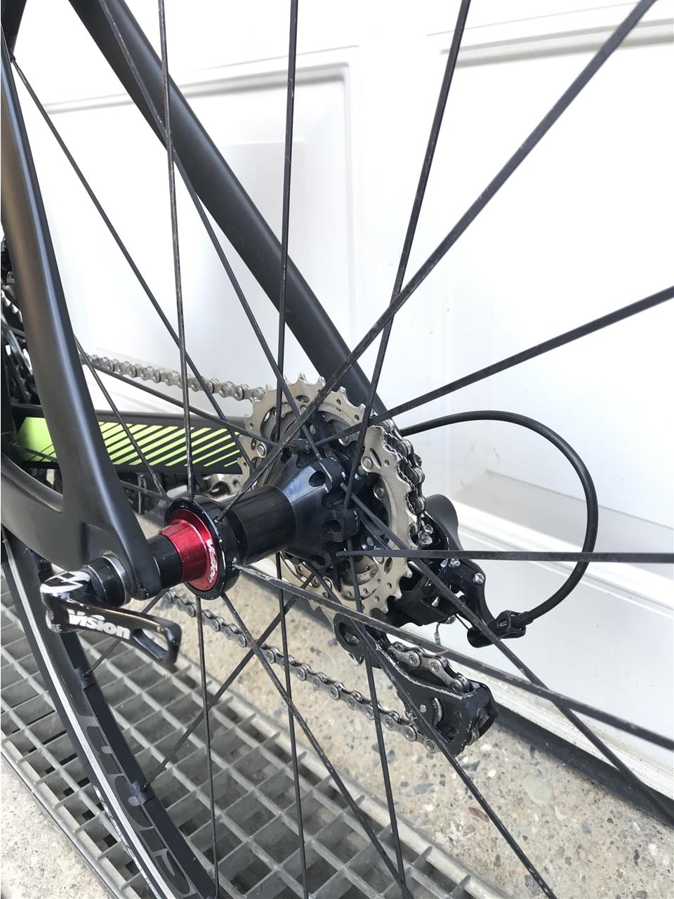 Merida-Reacto-4000--Carbon-