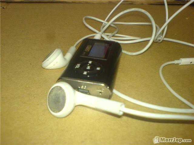 MP3-Player-INTEX--1Gb