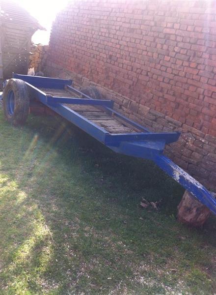 TRAKTOR-