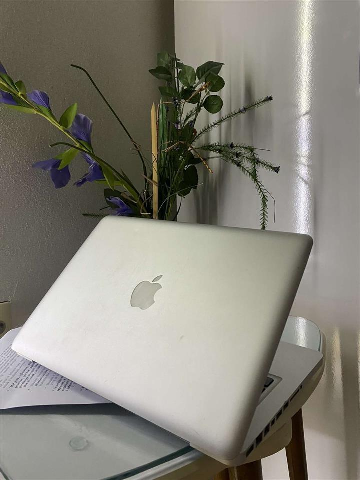 MacBook-Pro-