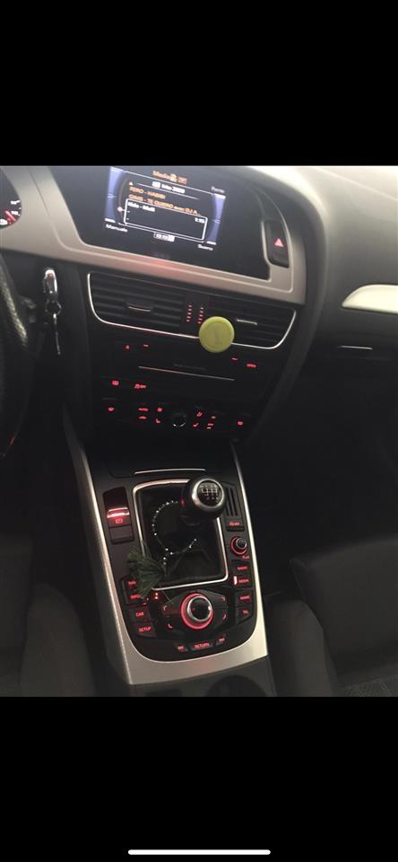 Audi-A4-2012