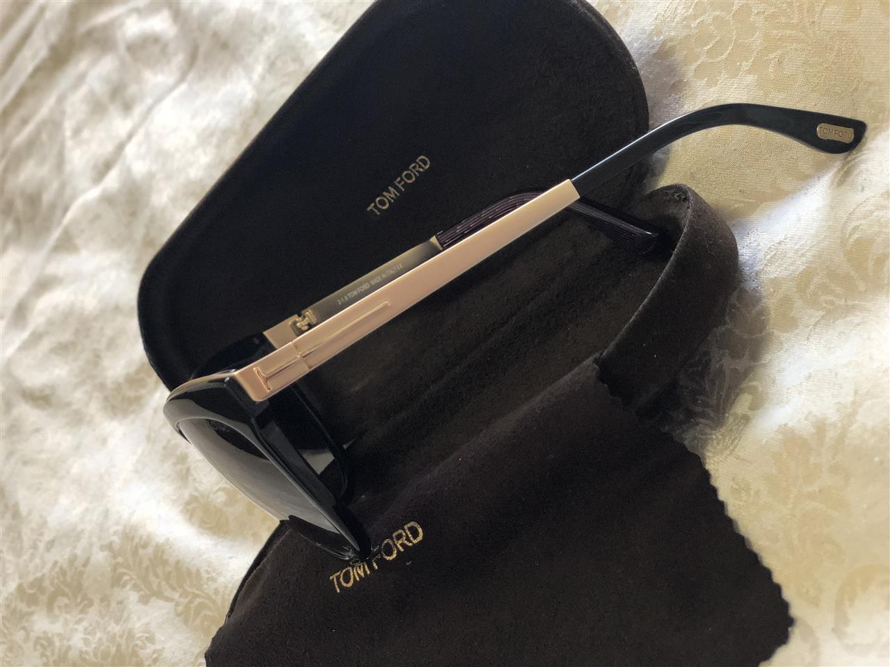 Syza-TOM-FORD-