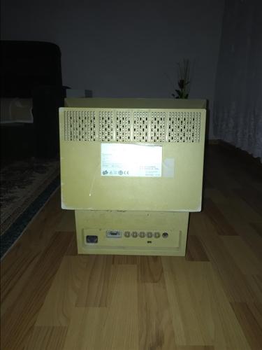 Monitor