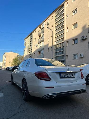 Merecedes E Class E200D 
