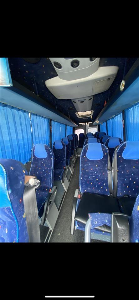 minibus