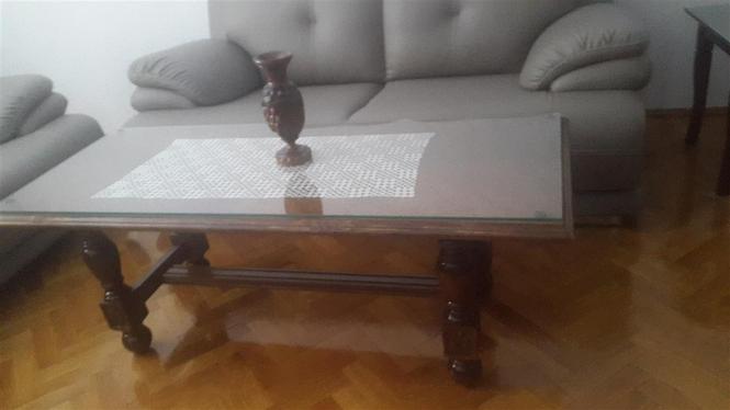 komodine dhe tavoline