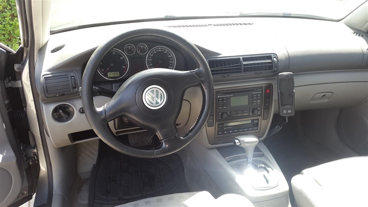 VW-Passat--04