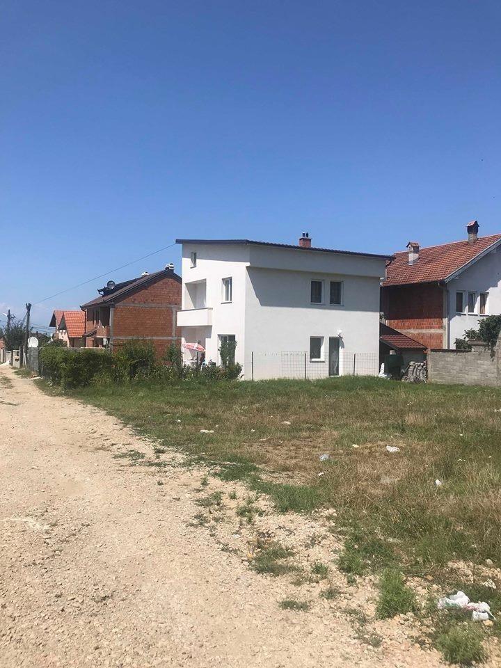 Shtepi-Ne-Shitje