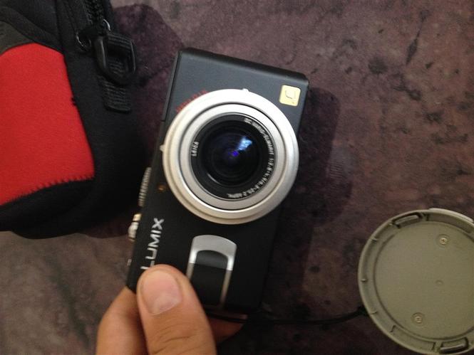 Shitet camera