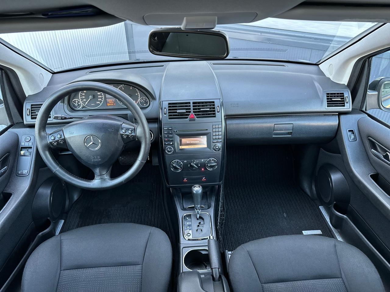 Mercedes-B180-Diesel-Automatik-RKS