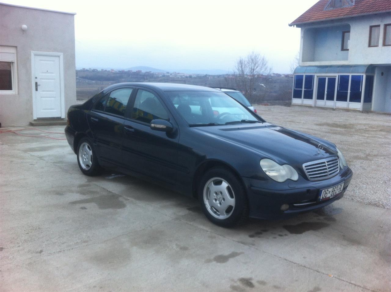 mercedes-c200--u-shit-flm