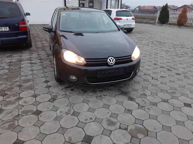 VW GOLF