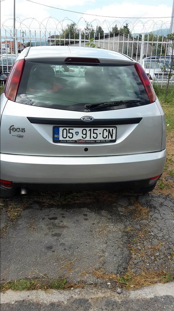 Shitet-Ford-Focus-