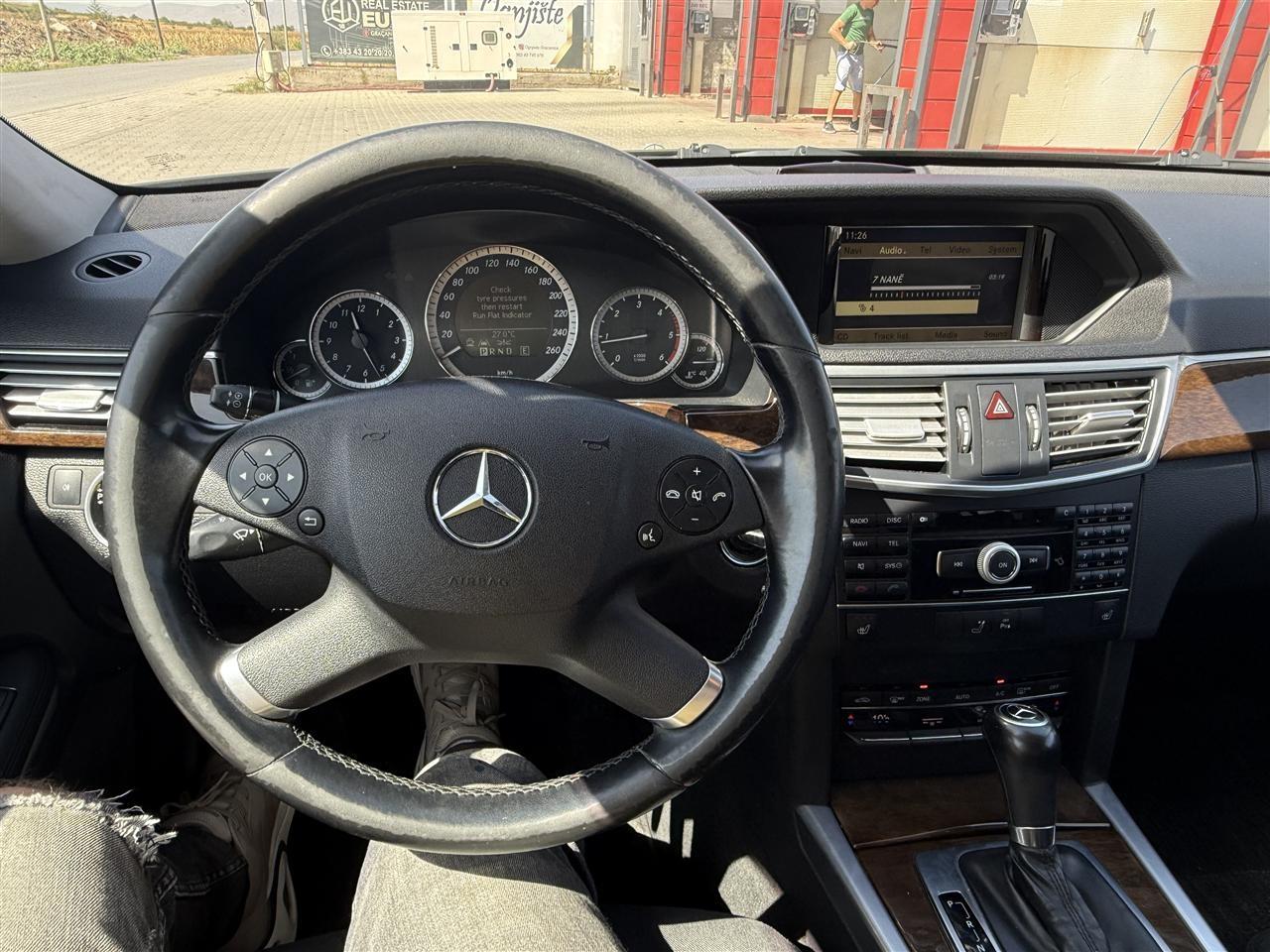 Mercedes-E220CDI-Amg-Line-Rks
