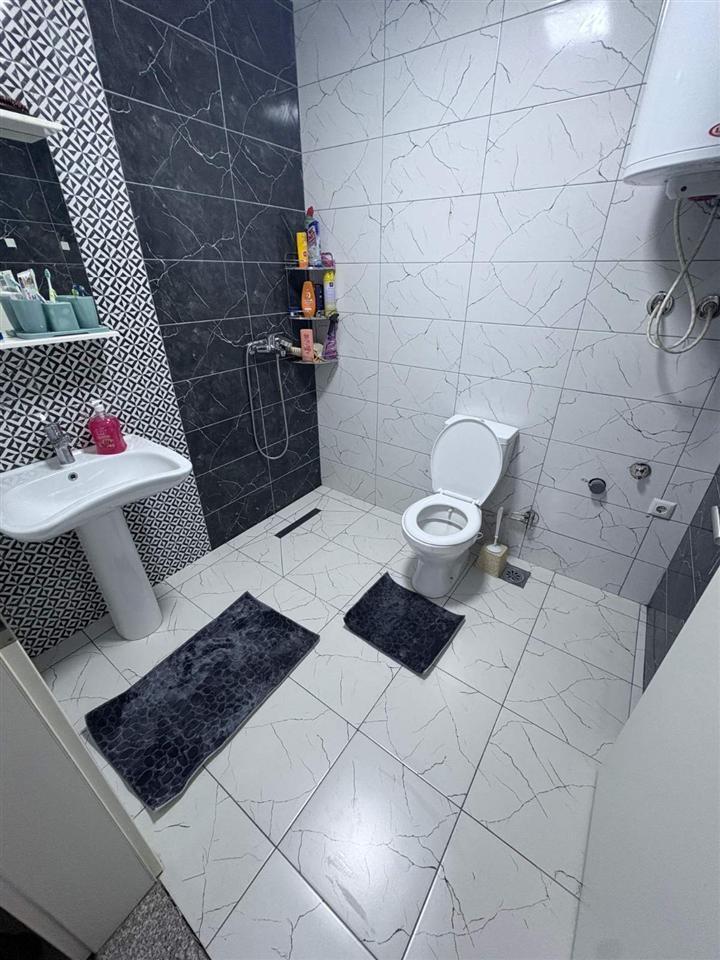 BANESË-ME-QIRA-2+1-NË-FUSHË-KOSOVË