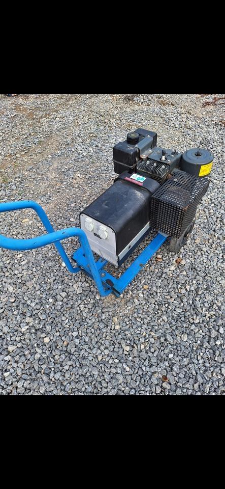 Agregat-gjenerator