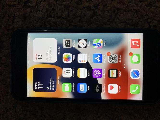 Shitet iphone 7plus 32gb perfekt