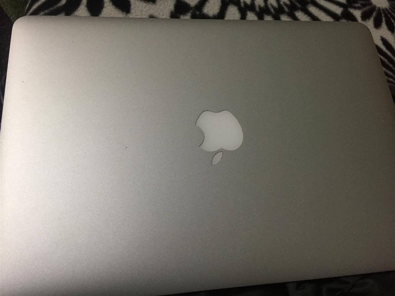 Macbook