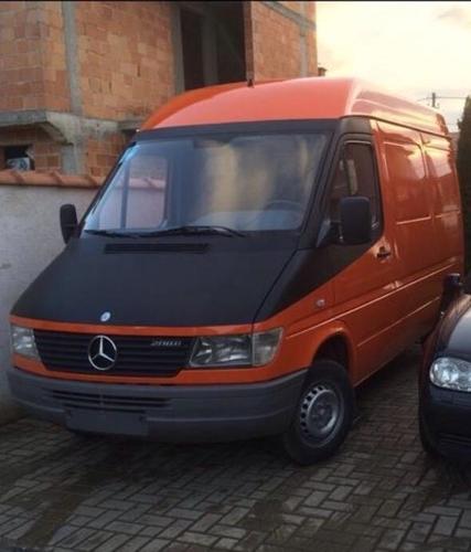 Sprinter 208D