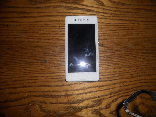sony xperia e3