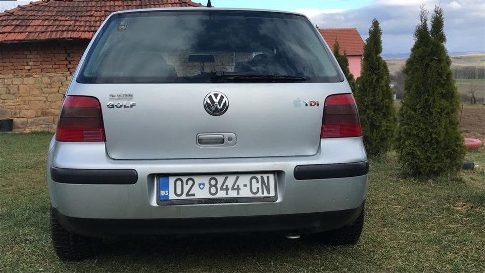 Shitet-Golf-4